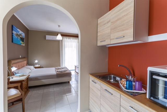 Moka Evia Island Hotel Akhladherí Esterno foto