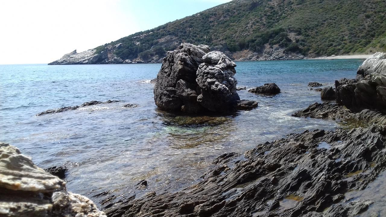 Moka Evia Island Hotel Akhladherí Esterno foto
